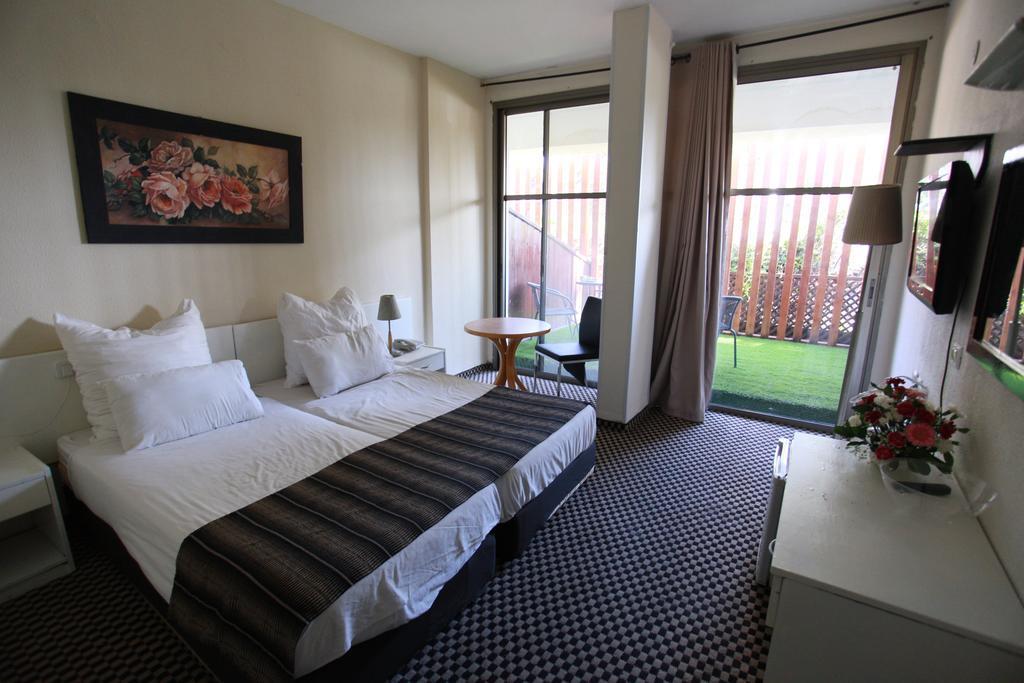 Kinorot Hotel Tiberias Exterior photo